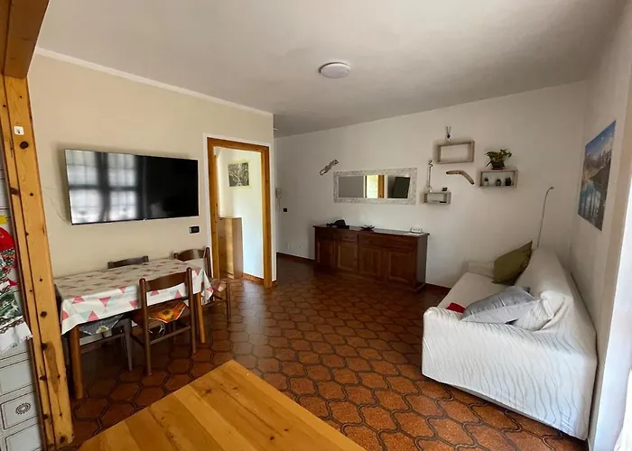 Santa Cristina House